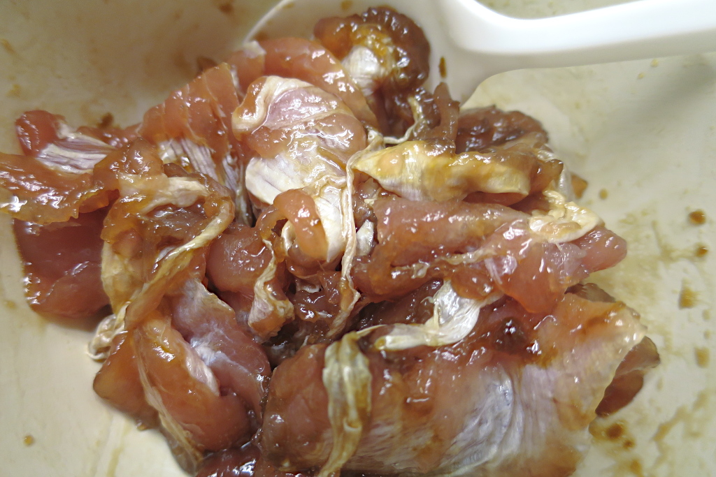 美味しい簡単マグロのスジ料理【かたいスジを絶対に捨てないで！】